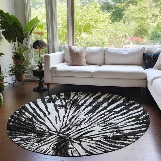 8' Black Charcoal And Ivory Round Abstract Washable Indoor Outdoor Area Rug Photo 7