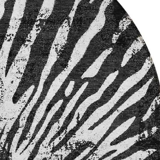 8' Black Charcoal And Ivory Round Abstract Washable Indoor Outdoor Area Rug Photo 4