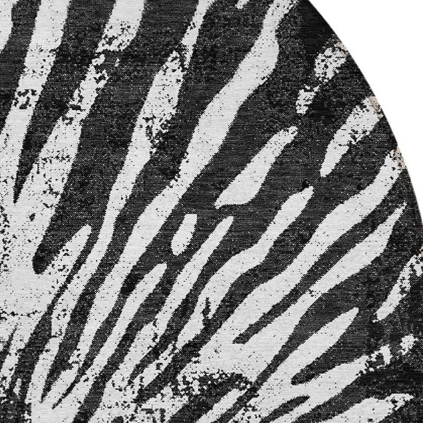 8' Black Charcoal And Ivory Round Abstract Washable Indoor Outdoor Area Rug Photo 4
