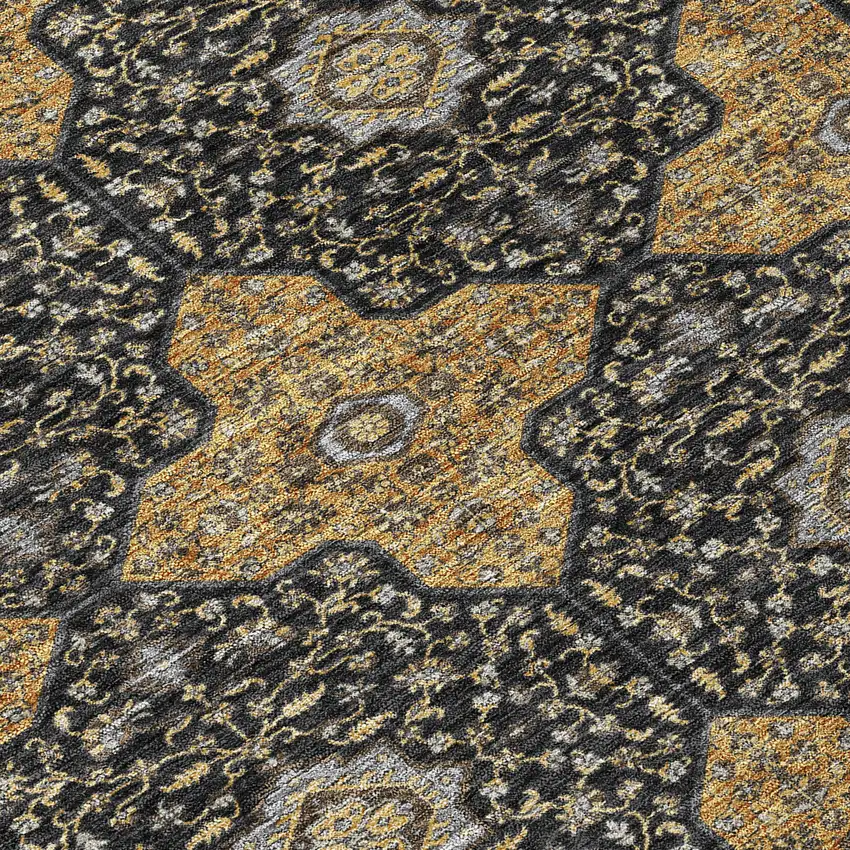 8' Black Copper And Gray Round Quatrefoil Washable Indoor Outdoor Area Rug Photo 9