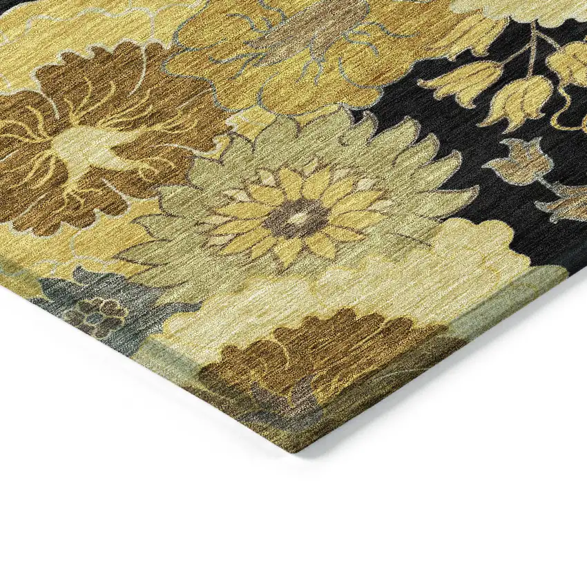 8' Black Gold And Beige Round Floral Washable Indoor Outdoor Area Rug Photo 6