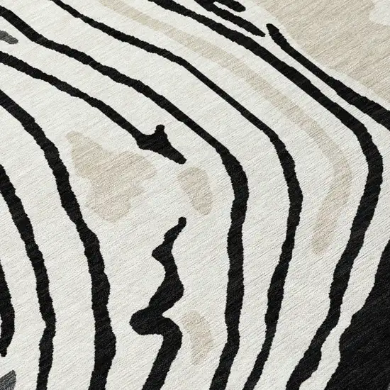 8' Black Gray And Ivory Round Abstract Washable Indoor Outdoor Area Rug Photo 5