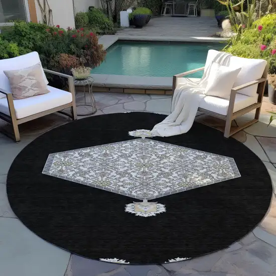 8' Black Gray And Ivory Round Oriental Washable Indoor Outdoor Area Rug Photo 7