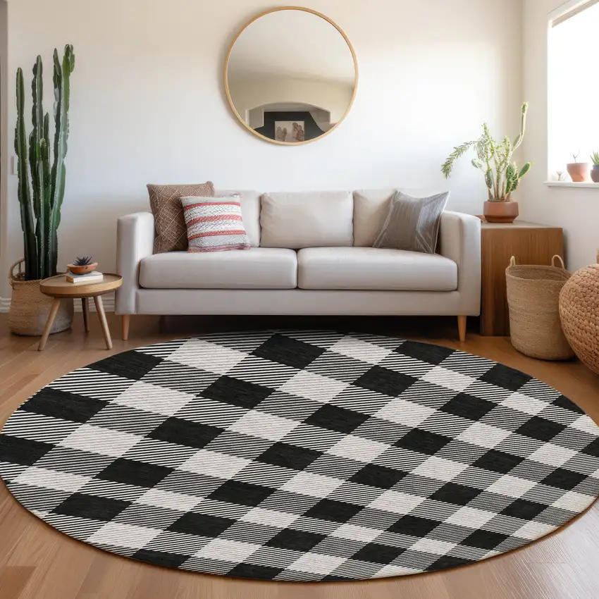 8' Black Gray And Ivory Round Plaid Washable Indoor Outdoor Area Rug Photo 7
