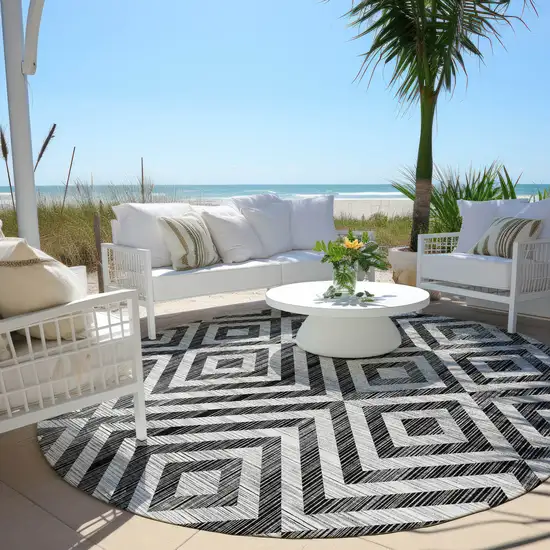 8' Black Gray And Silver Round Geometric Washable Indoor Outdoor Area Rug Photo 7