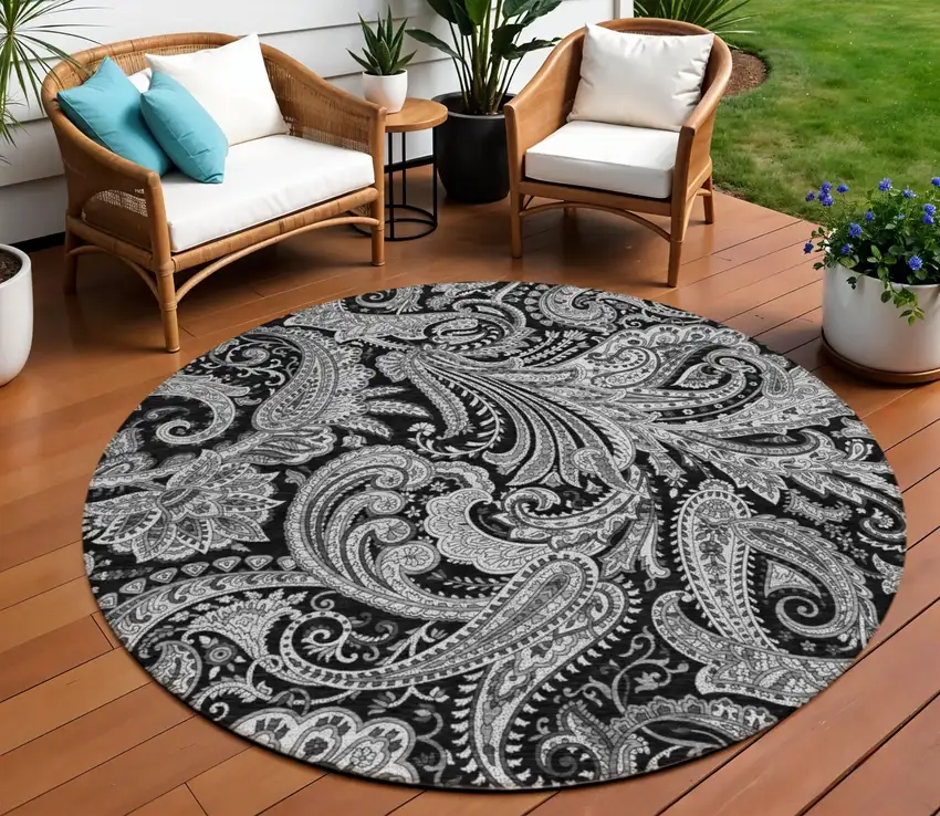 8' Black Gray And White Round Paisley Washable Indoor Outdoor Area Rug Photo 1