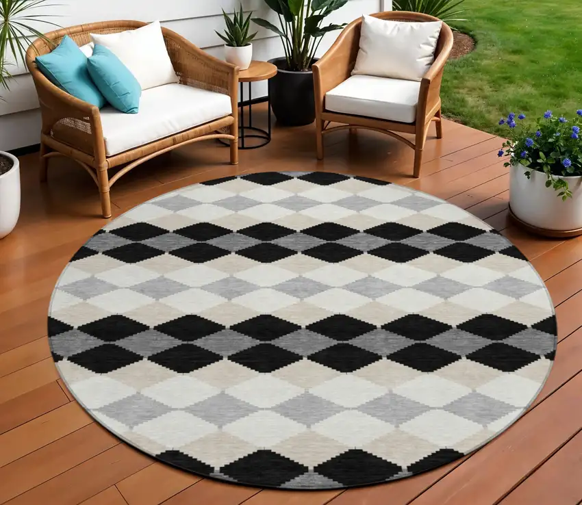 8' Black Ivory And Beige Round Geometric Washable Indoor Outdoor Area Rug Photo 1