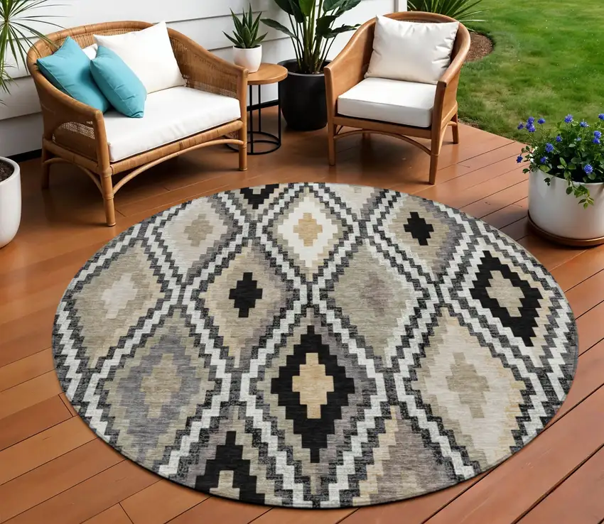8' Black Ivory And Beige Round Geometric Washable Indoor Outdoor Area Rug Photo 1