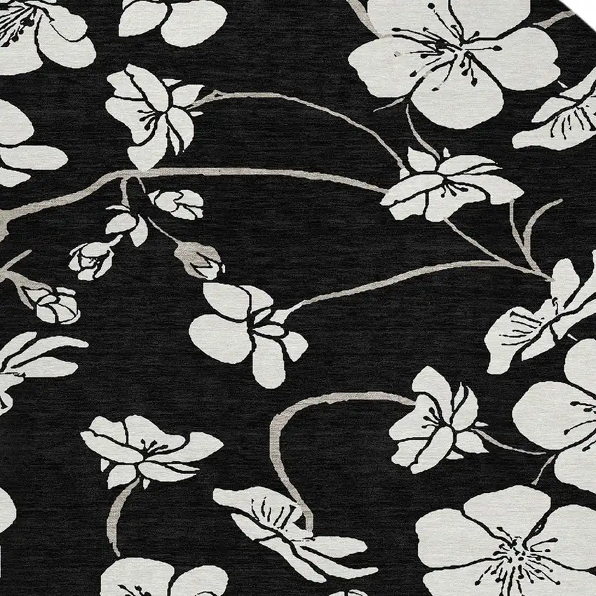 8' Black Ivory And Gray Round Floral Washable Indoor Outdoor Area Rug Photo 4