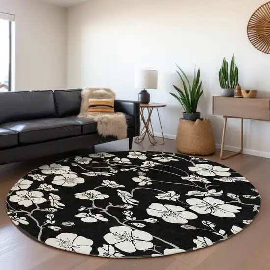 8' Black Ivory And Gray Round Floral Washable Indoor Outdoor Area Rug Photo 7