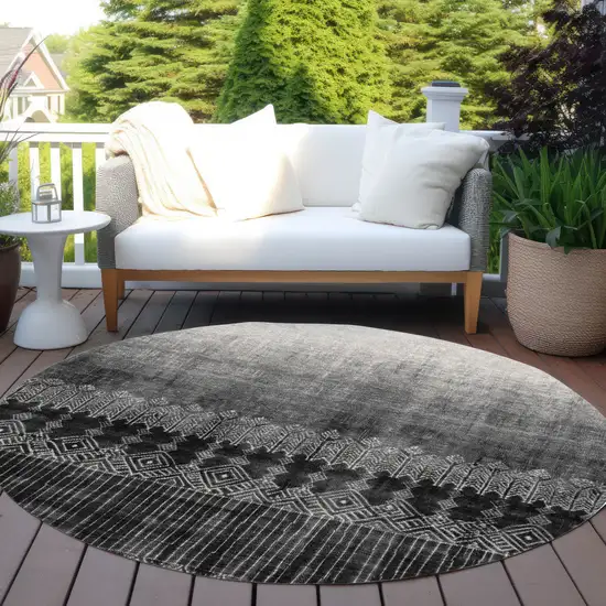 8' Black Ivory And Gray Round Ombre Washable Indoor Outdoor Area Rug Photo 7