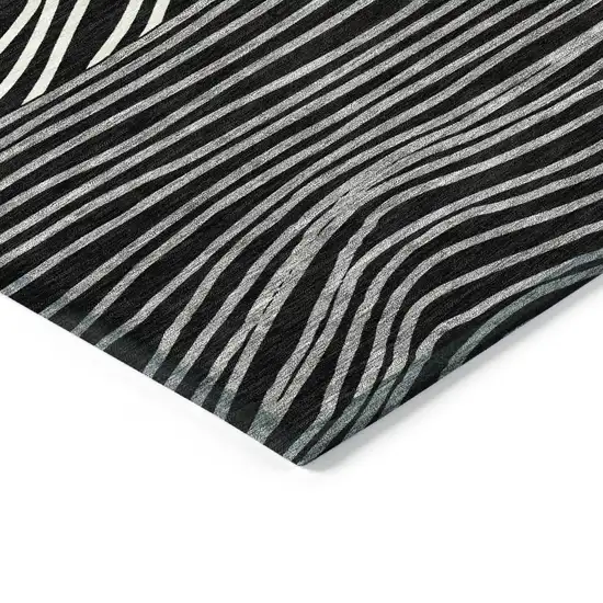 8' Black Ivory And Gray Round Striped Washable Indoor Outdoor Area Rug Photo 6