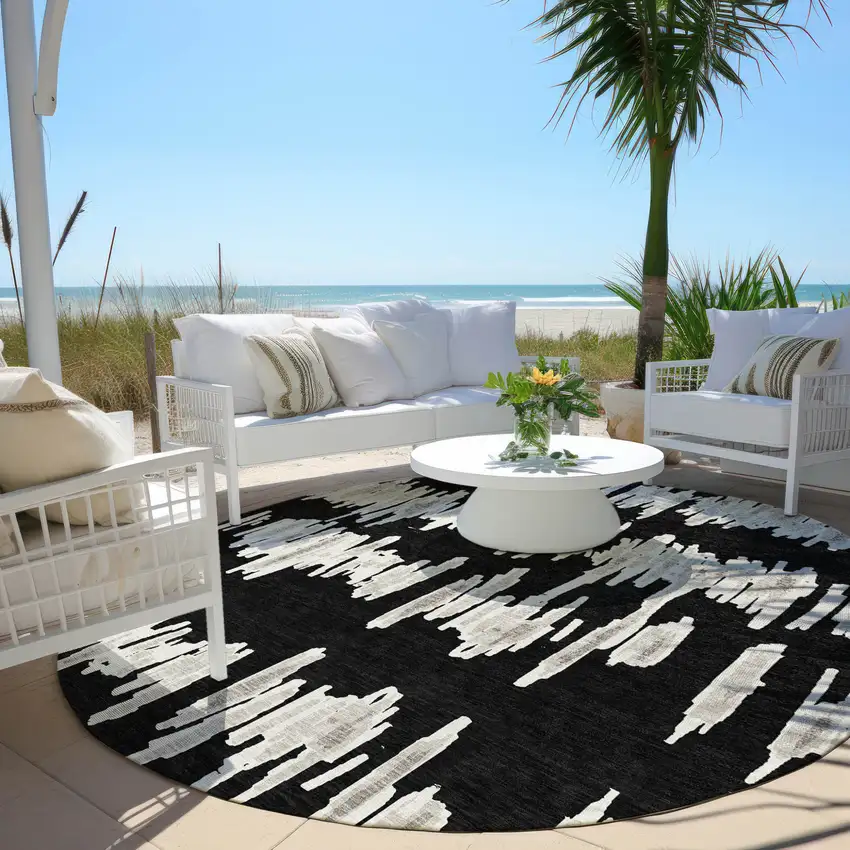 8' Black Ivory And Gray Round Striped Washable Indoor Outdoor Area Rug Photo 7