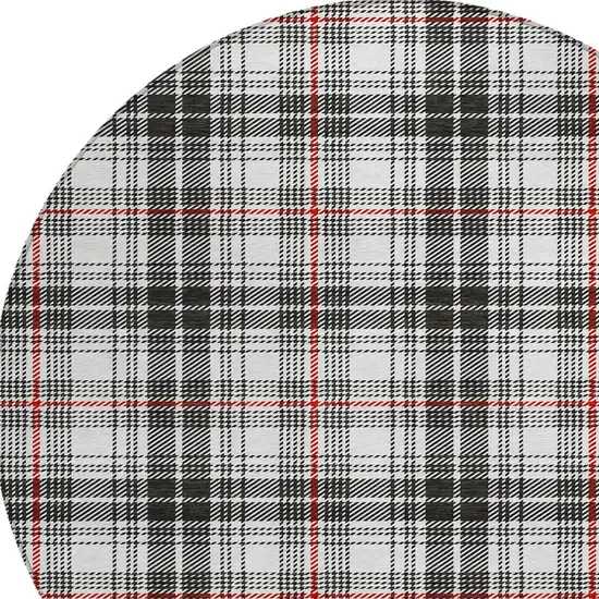 8' Black Ivory And Red Round Plaid Washable Indoor Outdoor Area Rug Photo 4