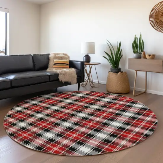 8' Black Red And White Round Plaid Washable Indoor Outdoor Area Rug Photo 6