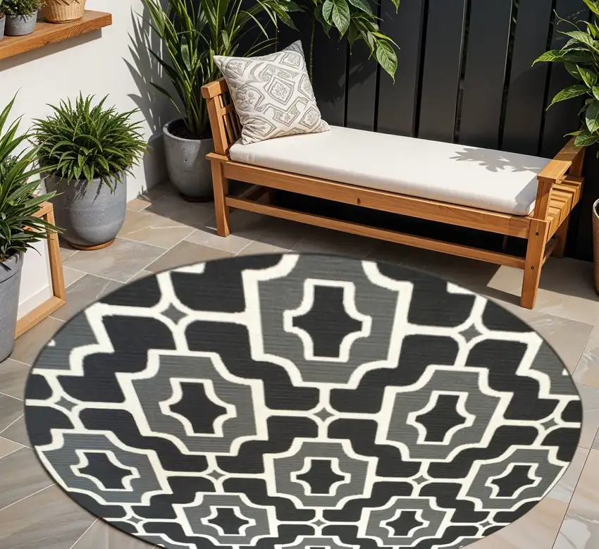 Black and Gray Round Geometric Stain Resistant Indoor Outdoor Area Rug Photo 1