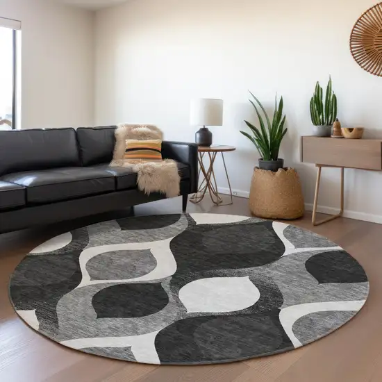 8' Black Silver And Charcoal Round Ogee Washable Indoor Outdoor Area Rug Photo 8