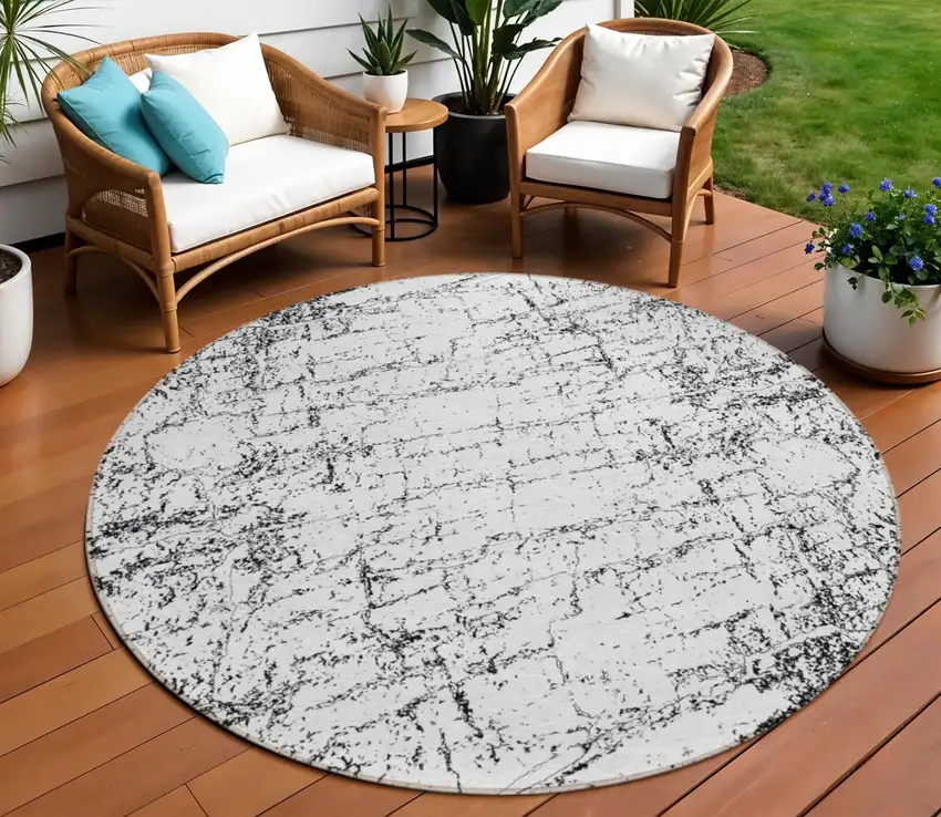 8' Black White And Gray Round Abstract Washable Indoor Outdoor Area Rug Photo 1