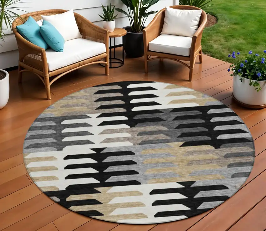 8' Black White And Wheat Round Geometric Washable Indoor Outdoor Area Rug Photo 1