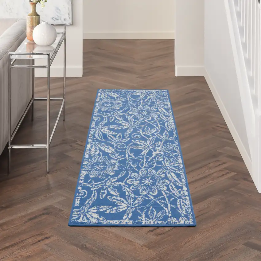 6' Blue And Beige Floral Distressed Runner Rug Photo 5