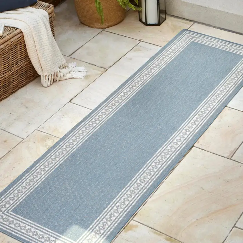 8' Blue And Cream Indoor Outdoor Runner Rug Photo 2