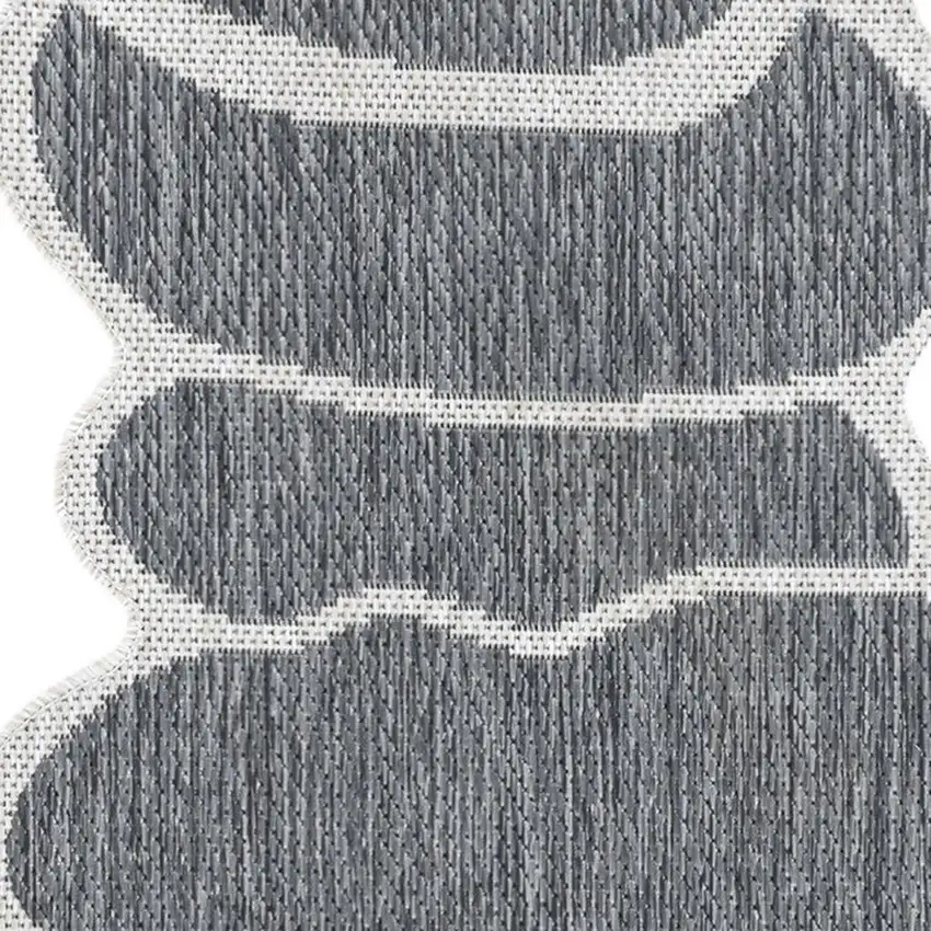 8' Blue And Cream Medallion Indoor Outdoor Runner Rug Photo 3