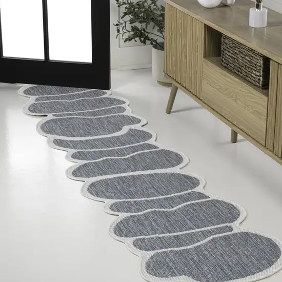 8' Blue And Cream Medallion Indoor Outdoor Runner Rug Photo 4