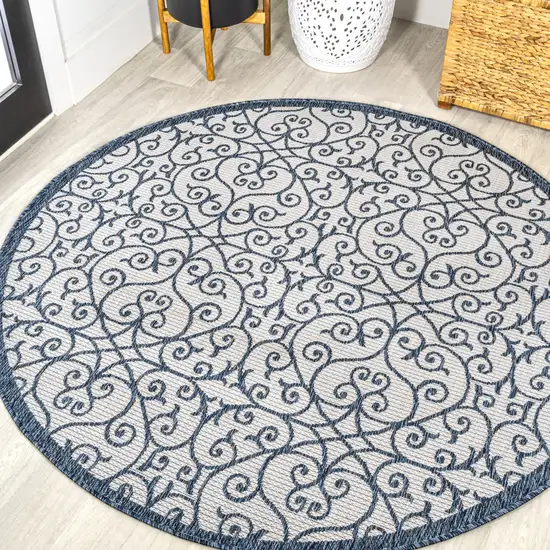 5' Blue And Cream Round Geometric Indoor Outdoor Area Rug Photo 4