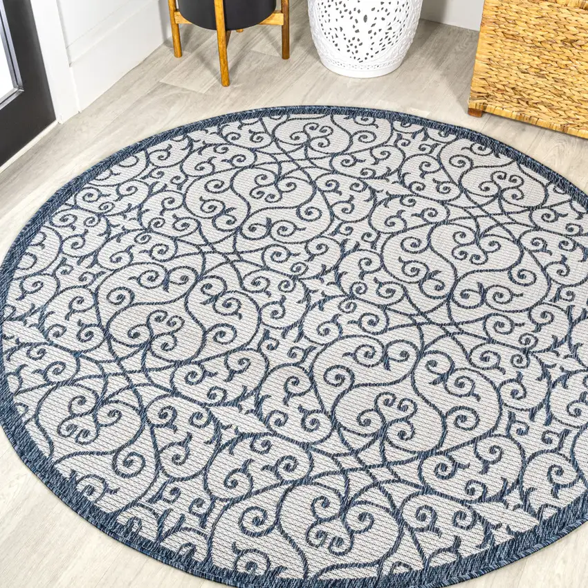 5' Blue And Cream Round Geometric Indoor Outdoor Area Rug Photo 4