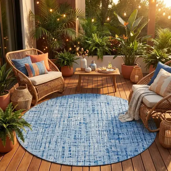 8' Blue And Denim Blue Round Abstract Washable Indoor Outdoor Area Rug Photo 1