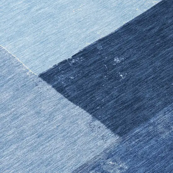8' Blue And Denim Blue Round Geometric Washable Indoor Outdoor Area Rug Photo 7