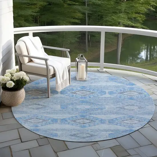 8' Blue And Gray Round Aztec Washable Indoor Outdoor Area Rug Photo 5