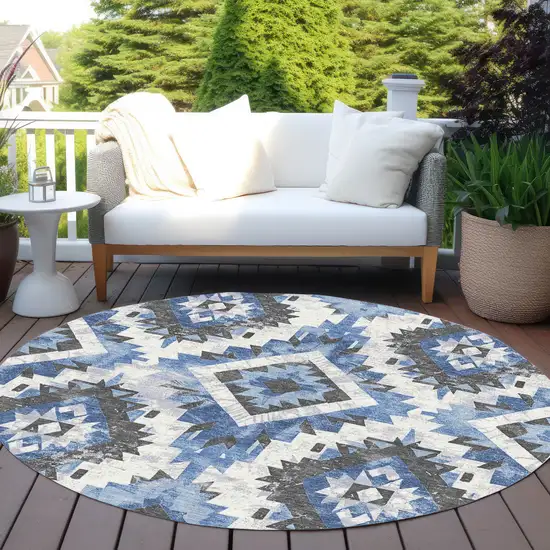 8' Blue And Gray Round Aztec Washable Indoor Outdoor Area Rug Photo 5