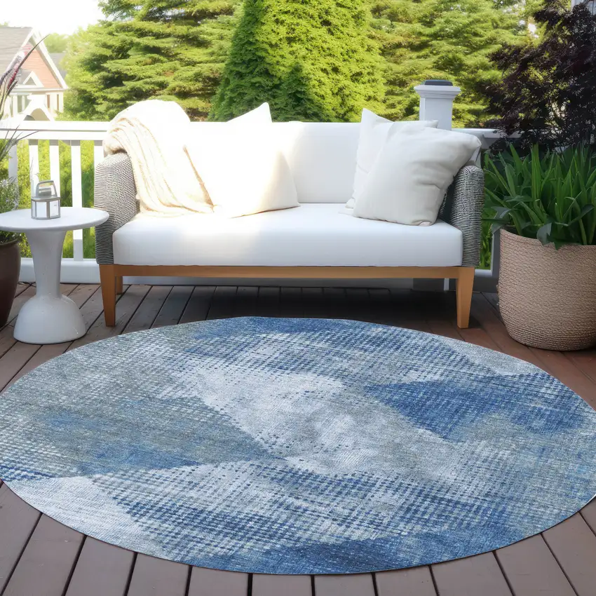 8' Blue And Gray Round Geometric Washable Indoor Outdoor Area Rug Photo 7