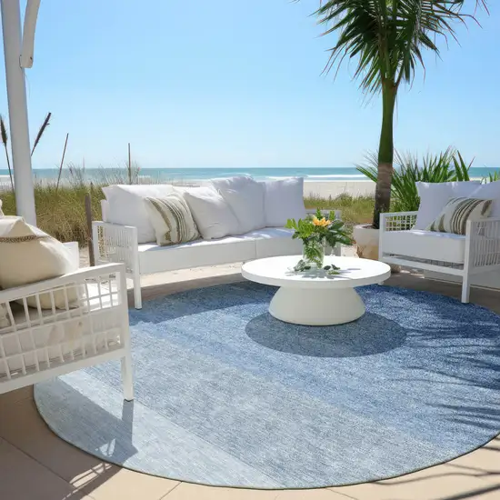 8' Blue And Gray Round Ombre Washable Indoor Outdoor Area Rug Photo 5