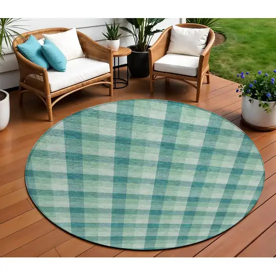 8' Blue And Green Round Plaid Washable Indoor Outdoor Area Rug Photo 1