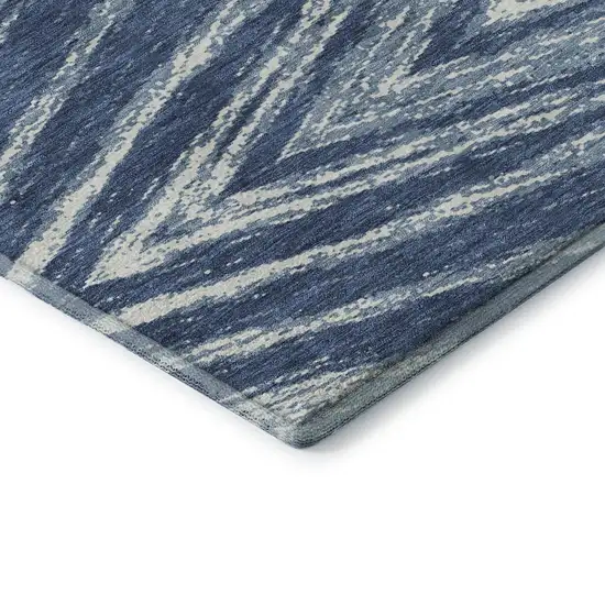 8' Blue And Ivory Abstract Washable Round Rug With UV Protection Photo 7