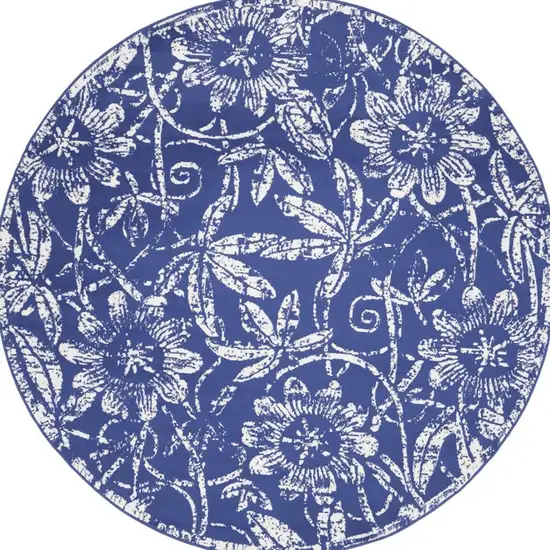 5' Blue And Ivory Floral Distressed Round Rug Photo 4