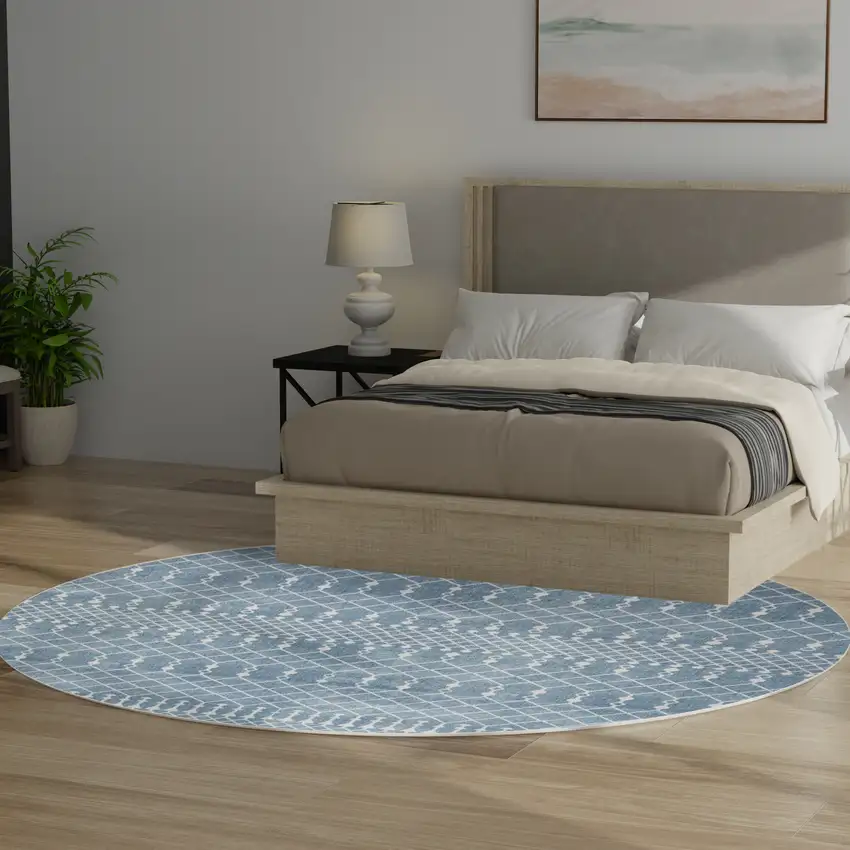 8' Blue And Ivory Geometric Round Rug Photo 5