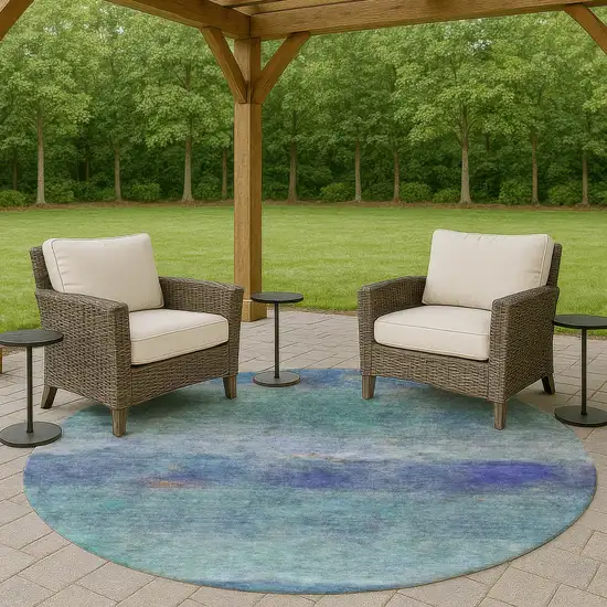 8' Blue And Ivory Round Abstract Washable Indoor Outdoor Area Rug Photo 8