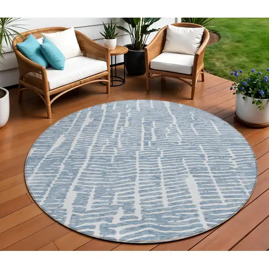 8' Blue And Ivory Round Abstract Washable Indoor Outdoor Area Rug Photo 1