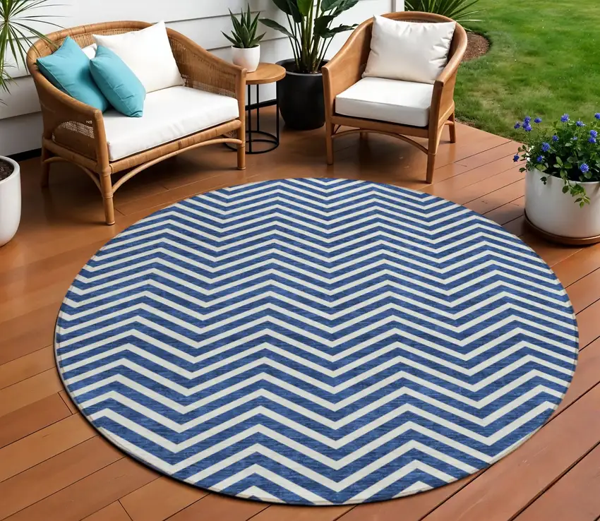 8' Blue And Ivory Round Chevron Washable Indoor Outdoor Area Rug Photo 1
