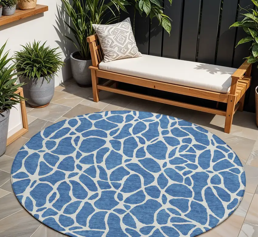 8' Blue And Ivory Round Geometric Washable Indoor Outdoor Area Rug Photo 1