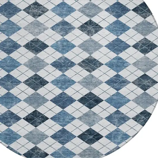 8' Blue And Ivory Round Geometric Washable Indoor Outdoor Area Rug Photo 7