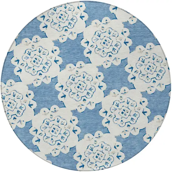8' Blue And Ivory Round Quatrefoil Washable Indoor Outdoor Area Rug Photo 4