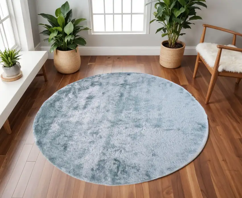 8' Blue and Silver Shag Hand Tufted Round Rug Photo 1