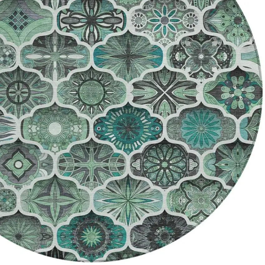 8' Blue And Teal Blue Round Ogee Washable Indoor Outdoor Area Rug Photo 7