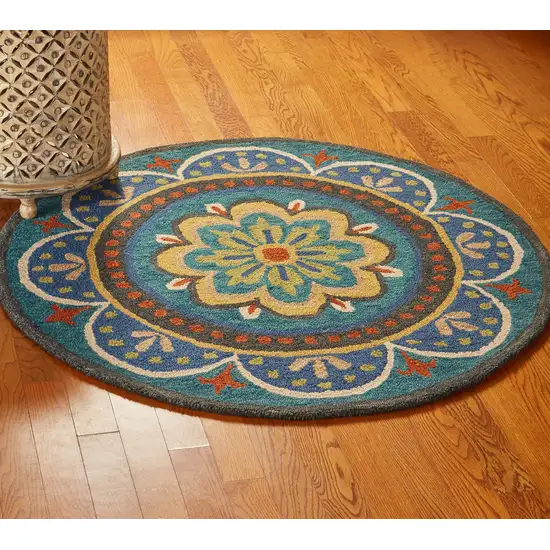 5' Blue And Yellow Wool Medallion Hand Tufted Round Rug Photo 8