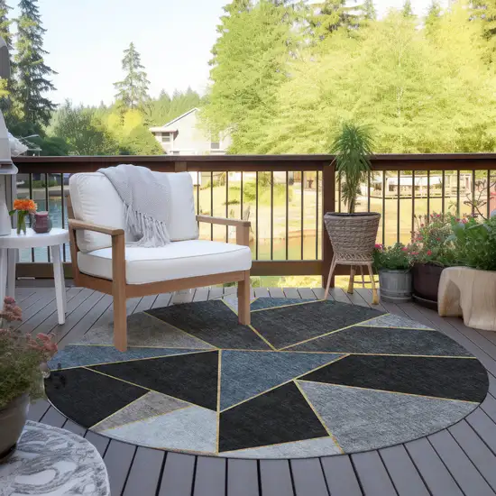 8' Blue Charcoal And Gray Round Geometric Washable Indoor Outdoor Area Rug Photo 7