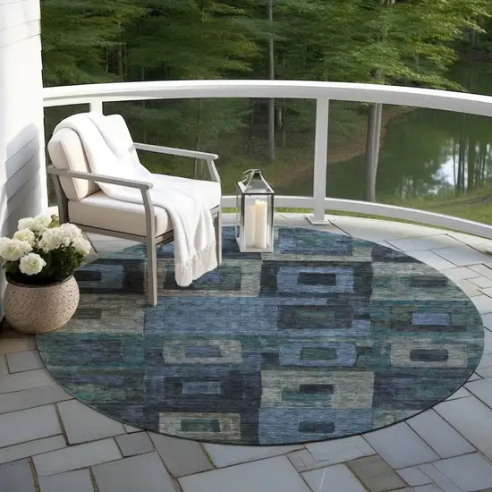 8' Blue Gray And Charcoal Round Geometric Washable Indoor Outdoor Area Rug Photo 7